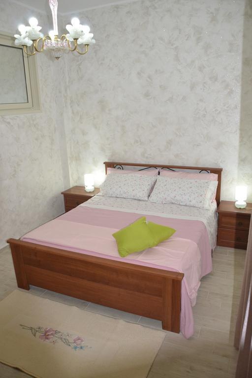 Casa Vacanza Sweet Home Giardini Naxos Exterior foto