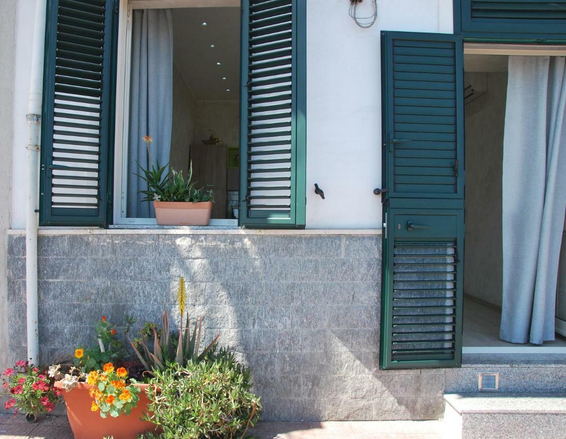 Casa Vacanza Sweet Home Giardini Naxos Exterior foto